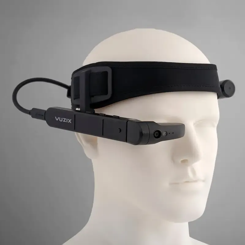 Vuzix M400 – משקפיים חכמים מקצועיים לעסקים, תעשייה, רפואה ושירות שטח (Vuzix M400)