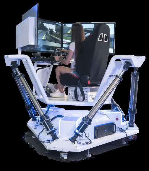 Owatch 3-Screen Racing — מירוץ בשלושה מסכים (Owatch 3-Screen Racing)
